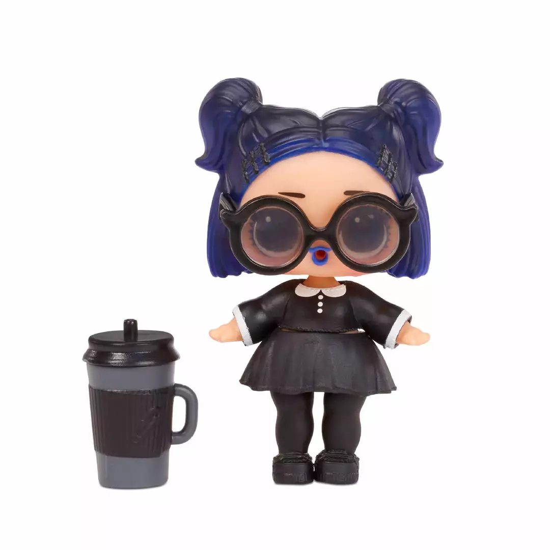 LOL Surprise Furniture Series 4 Cozy Zone With Dusk Doll And 10+ Surprises