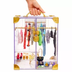 Rainbow High Deluxe Fashion Closet Playset With 400+ Fashion Combinations