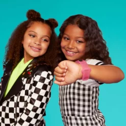 LOL Surprise Smartwatch & Camera 2.0 With Head-to-Head Gaming