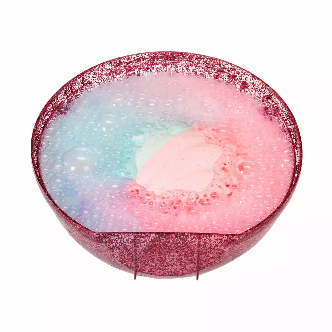 L.O.L. Surprise! Official Store LOL Surprise Glitter Color Change Pearl Surprise Interactive Playset - Purple New Releases