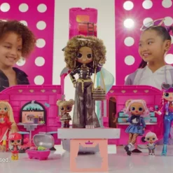 Featured Products LOL Surprise OMG 4-in-1 Glamper Fashion Camper With 55+ Surprises - Metallic Silver