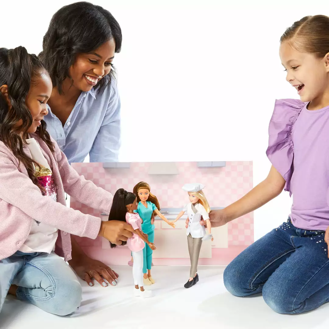 MGA’s Dream Ella I AM A Pet Vet Fashion Doll - 11.5" Fashion Doll